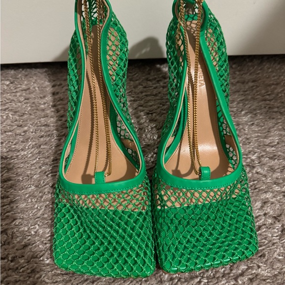 Bottega Veneta Shoes - Bottega Veneta Emerald Green Mesh Square-Toe Slingback Heels